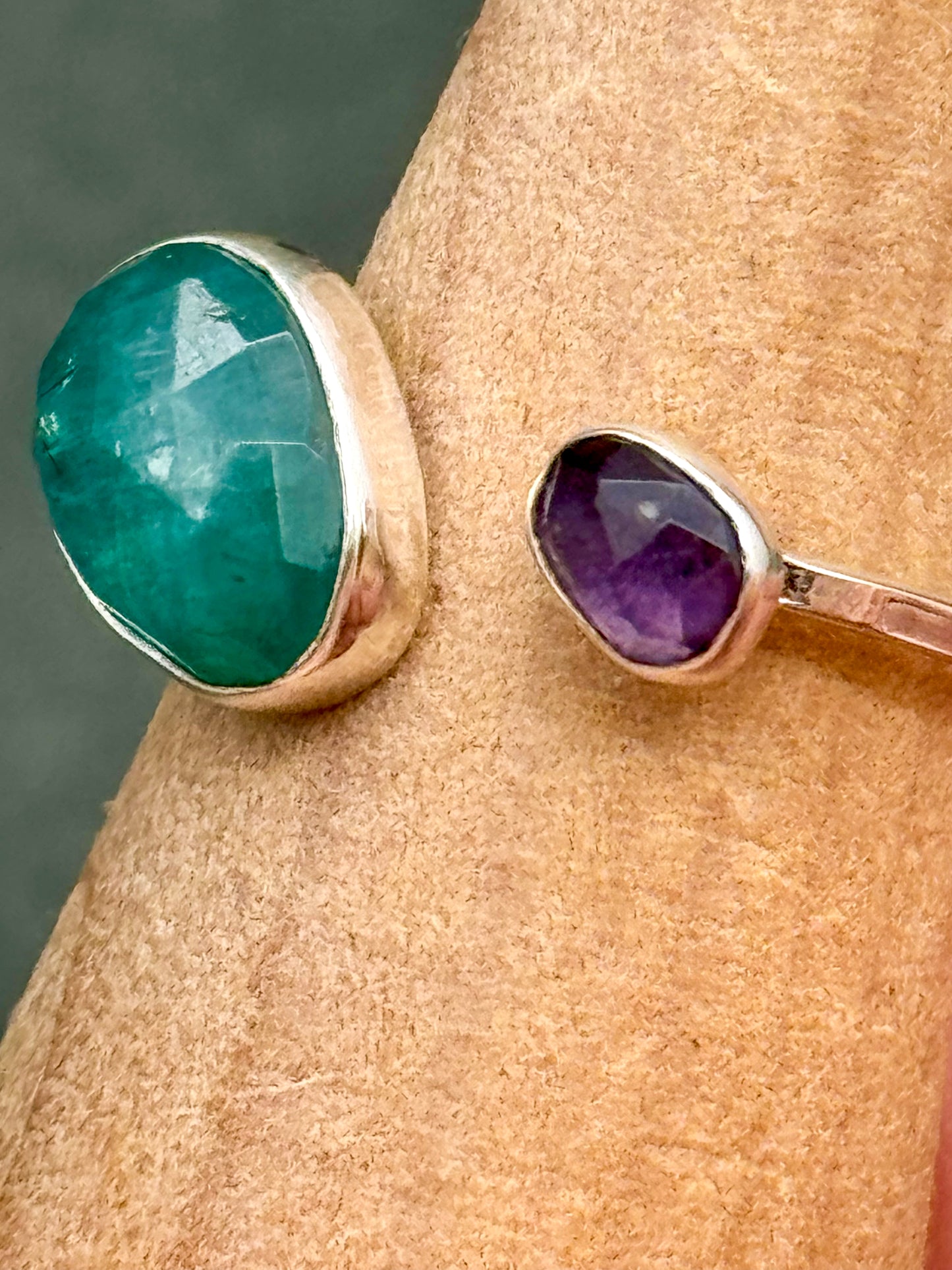 Grandiderite and Purple Spinel Split Ring in Sterling Silver